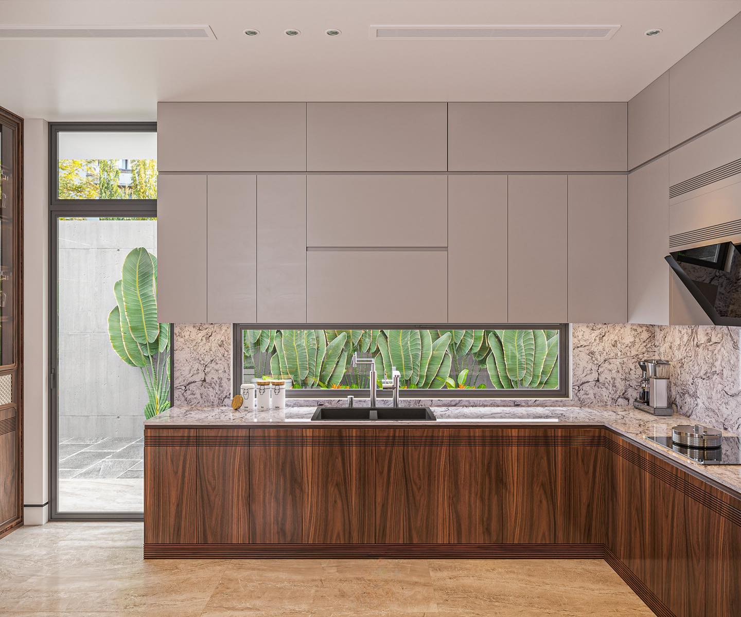 Mẫu tủ bếp hình chữ L cao kịch trần với cánh acrylic trắng ghi và tủ dưới vân gỗ nâu đỏ Mẫu tủ bếp hình chữ L cao kịch trần với cánh acrylic trắng ghi và tủ dưới vân gỗ nâu đỏ